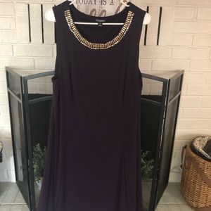 Roz & Ali. Women’s Plum dress